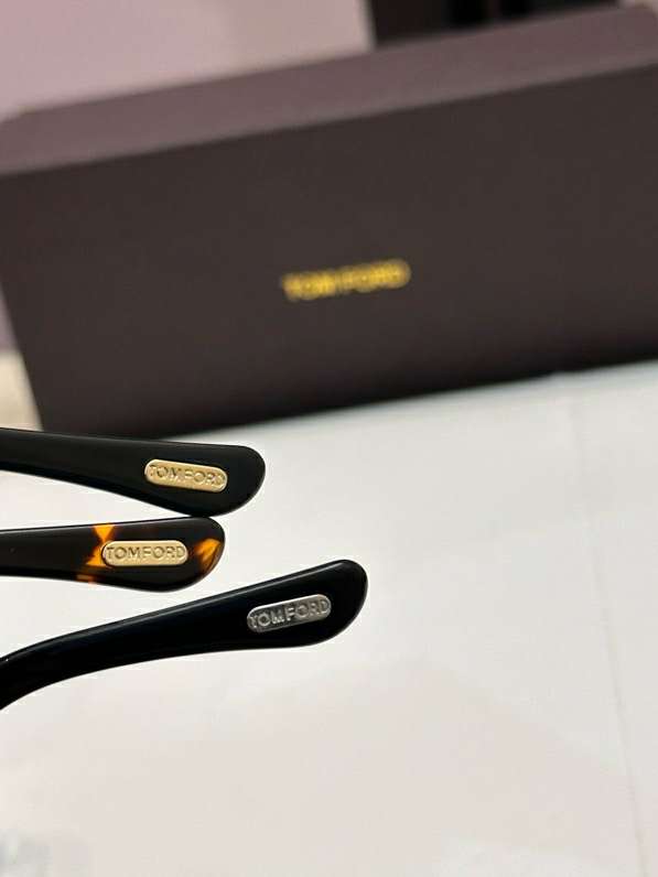 Picture of Tom Ford Sunglasses _SKUfw57311437fw